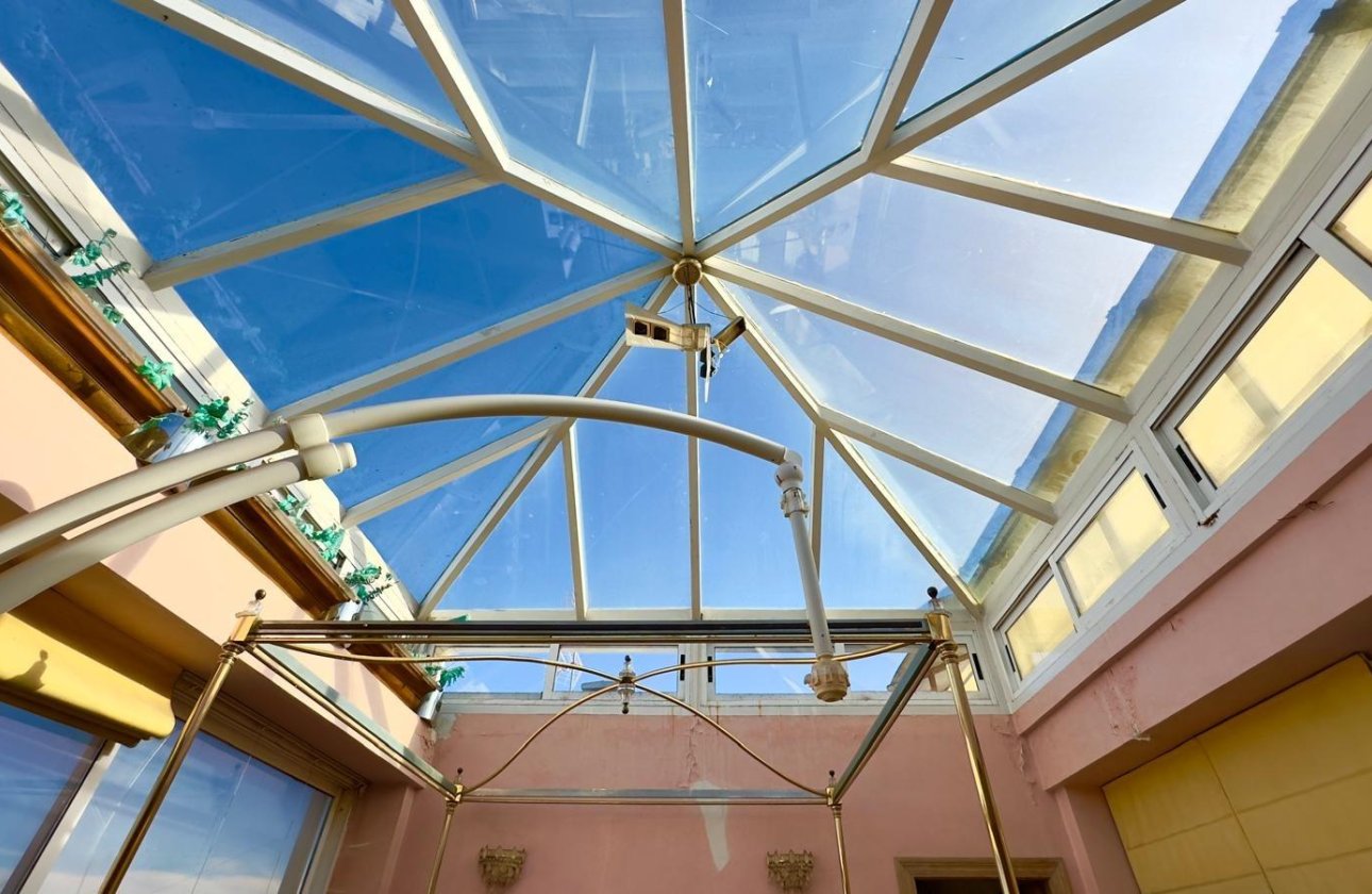 Resale - Penthouse -
Torrevieja - Centro