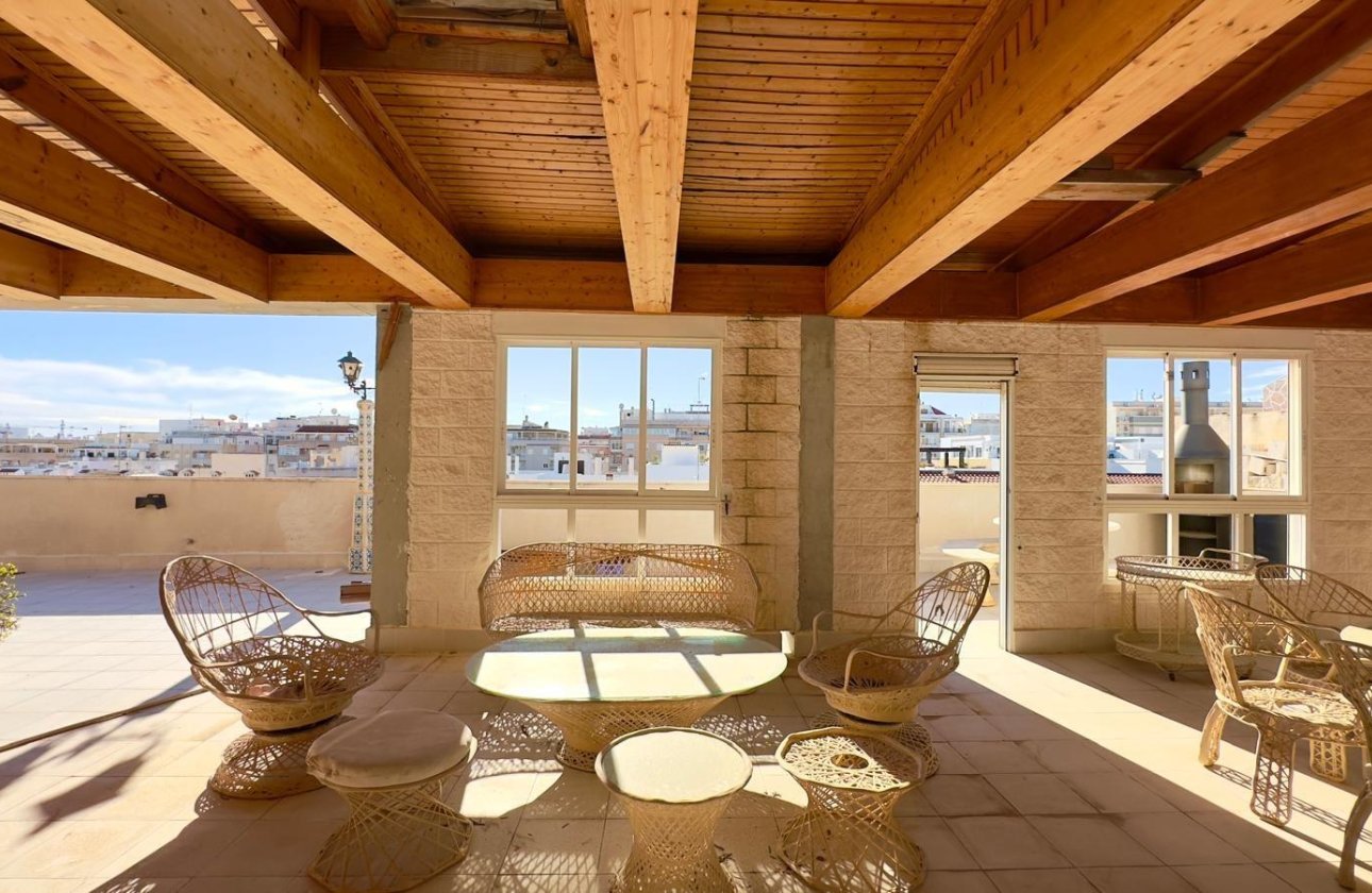 Resale - Penthouse -
Torrevieja - Centro