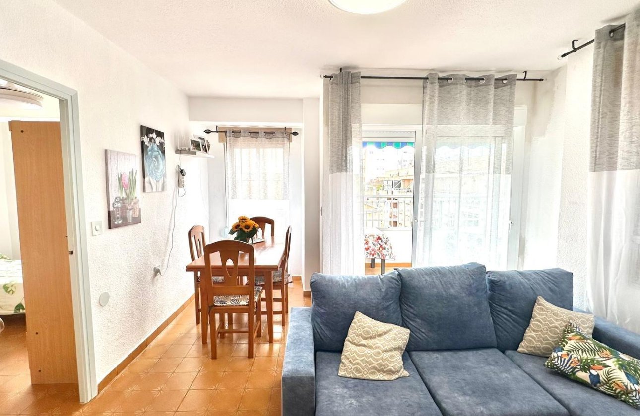 Resale - Penthouse -
Torrevieja - Centro