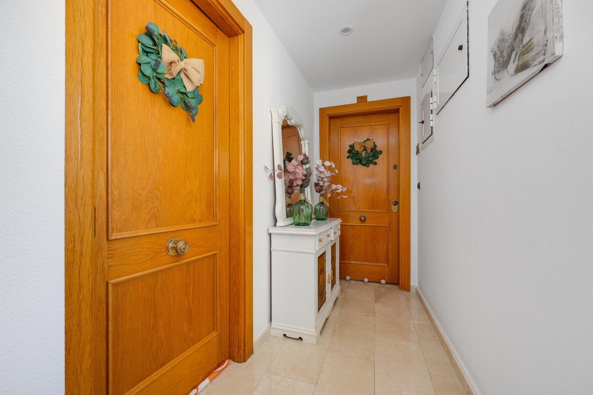 Resale - Penthouse -
Torrevieja - Centro