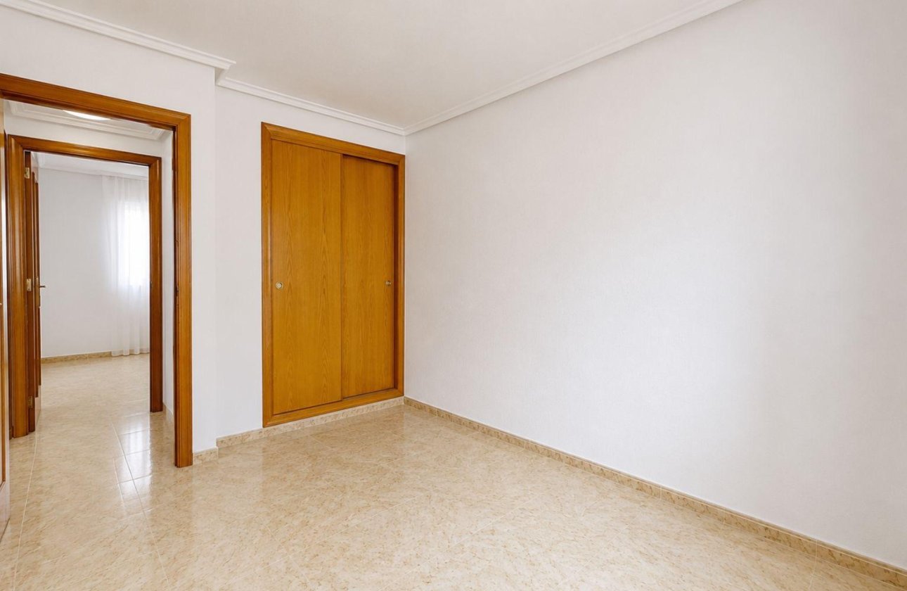 Resale - Penthouse -
Torrevieja - Centro