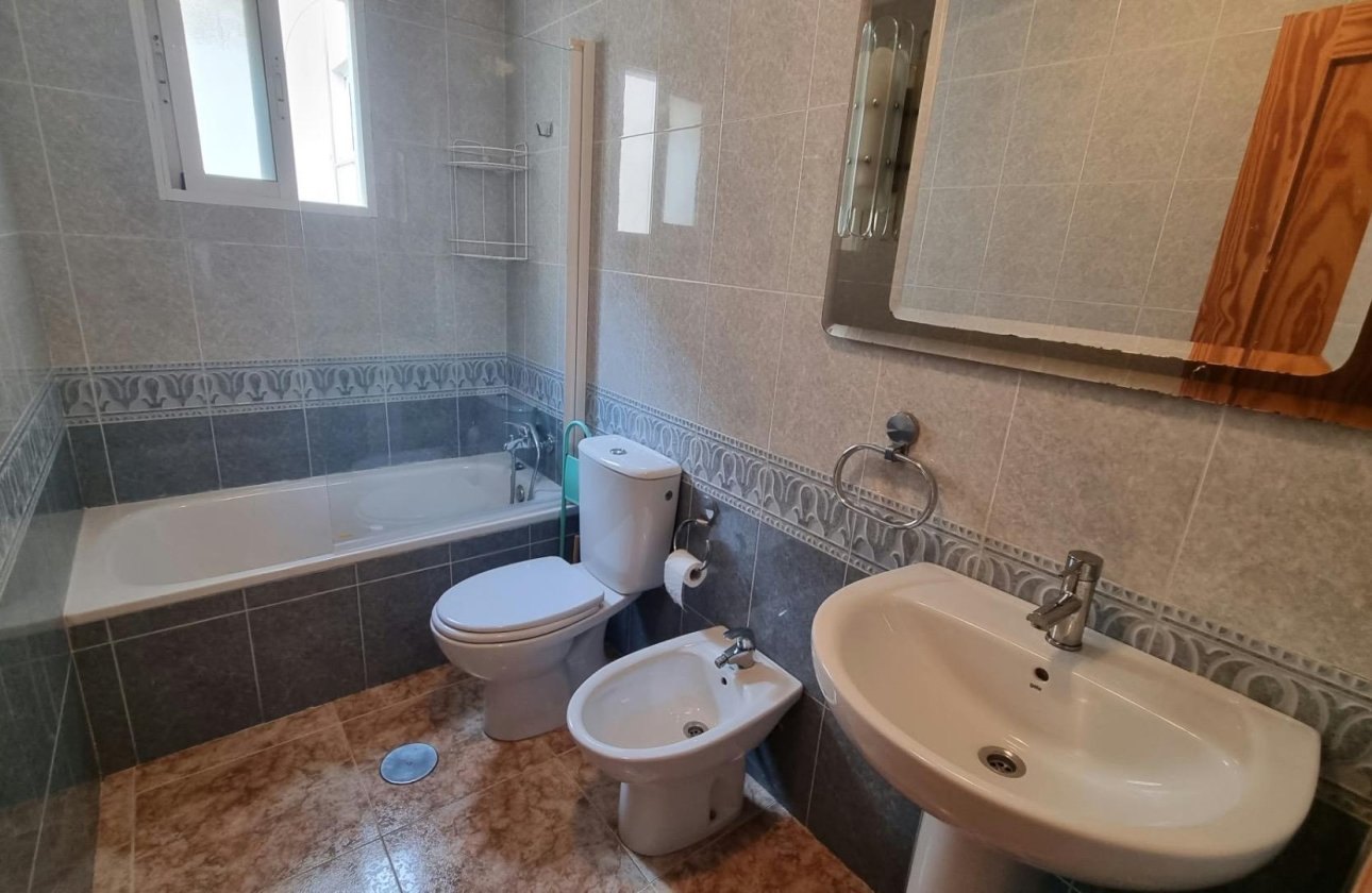 Resale - Penthouse -
Torrevieja - Centro