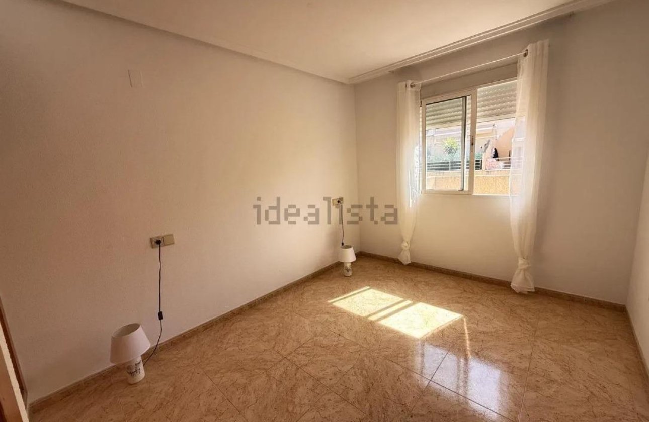 Resale - Penthouse -
Torrevieja - El Molino
