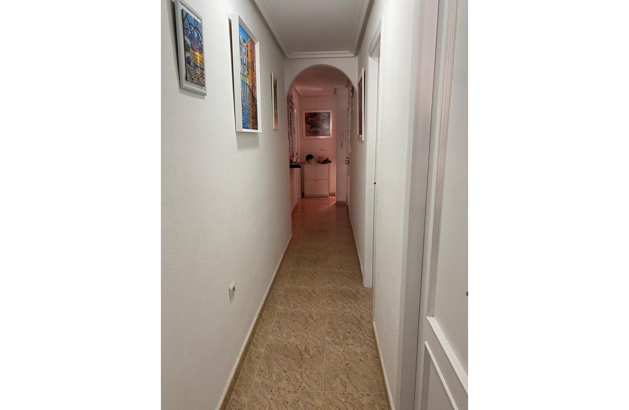 Resale - Penthouse -
Torrevieja - Estacion De Autobuses