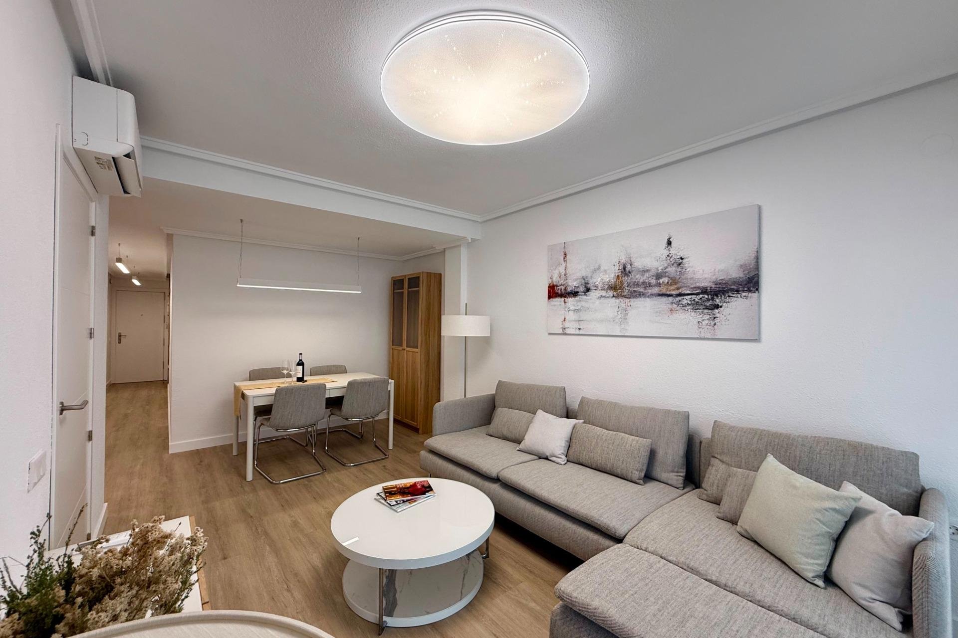 Resale - Penthouse -
Torrevieja - Habaneras