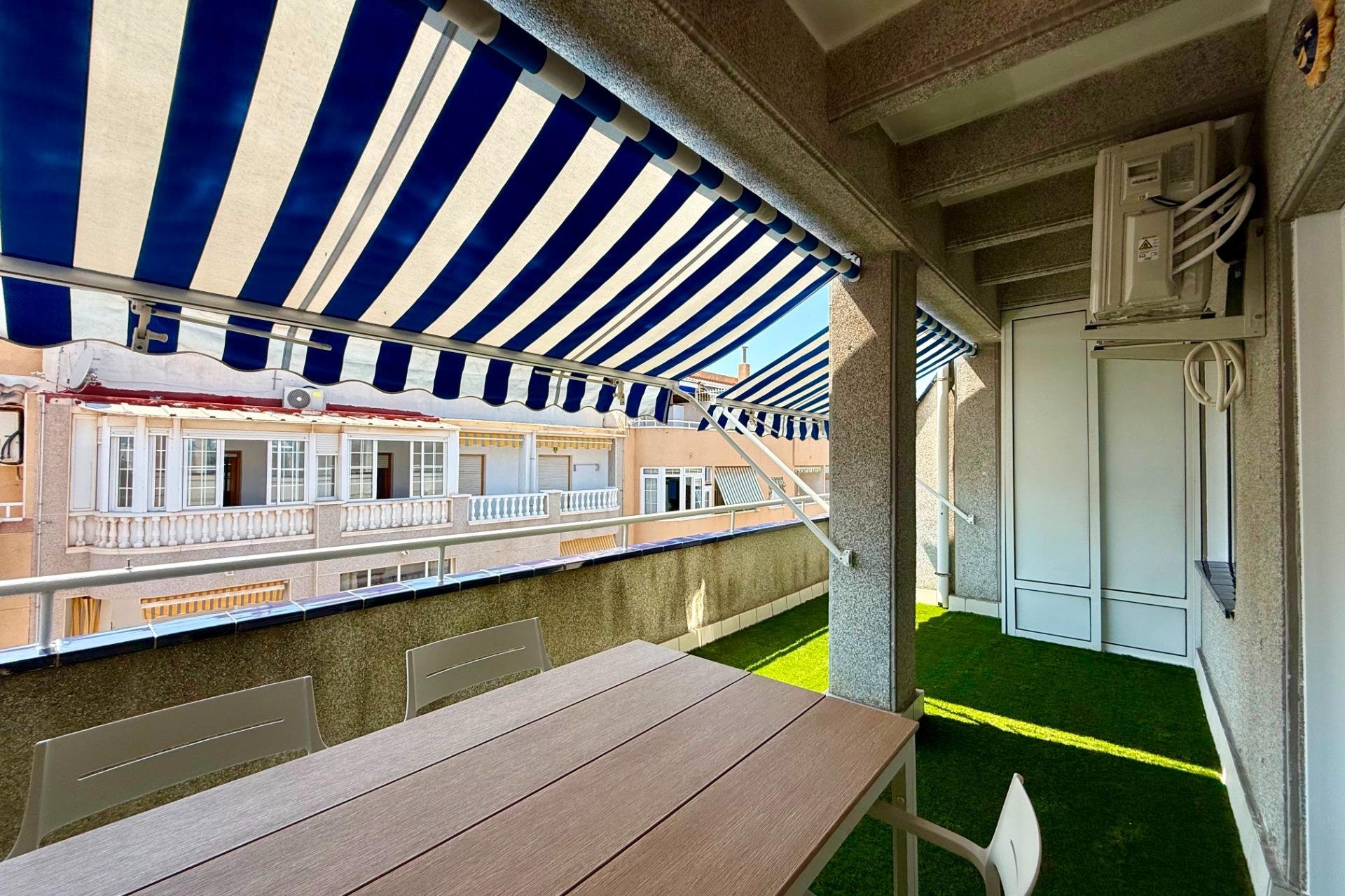 Resale - Penthouse -
Torrevieja - Habaneras