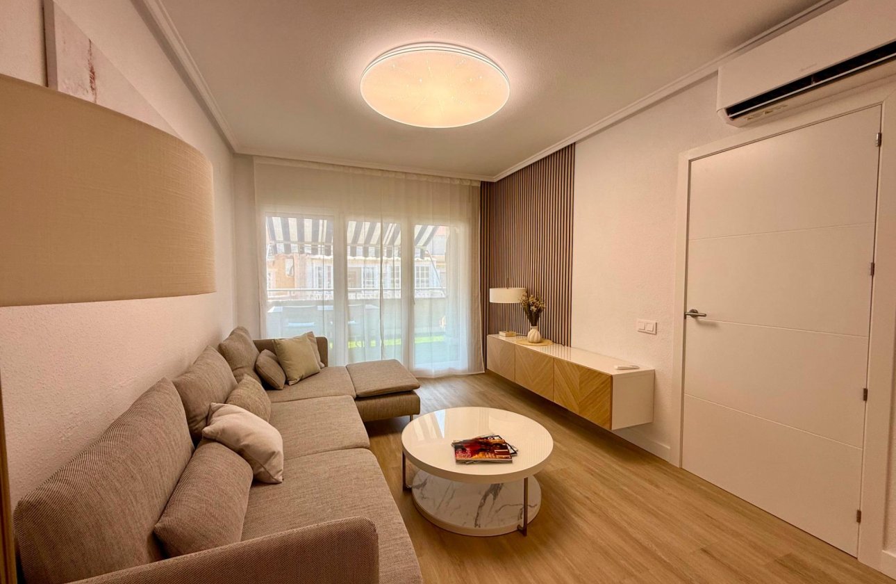 Resale - Penthouse -
Torrevieja - Habaneras