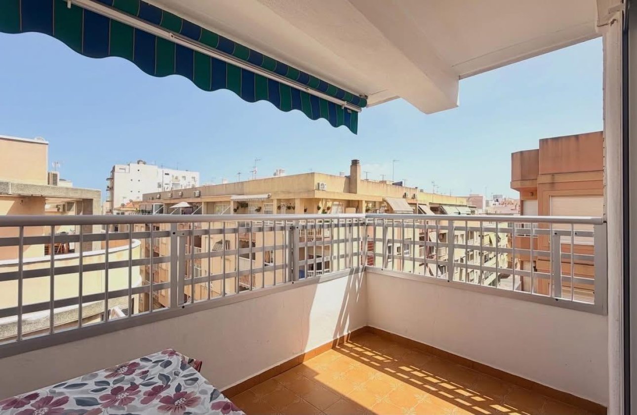 Resale - Penthouse -
Torrevieja - Habaneras