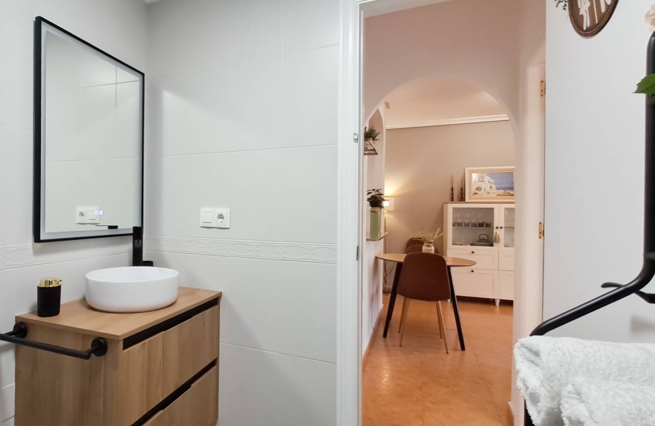 Resale - Penthouse -
Torrevieja - La Mata