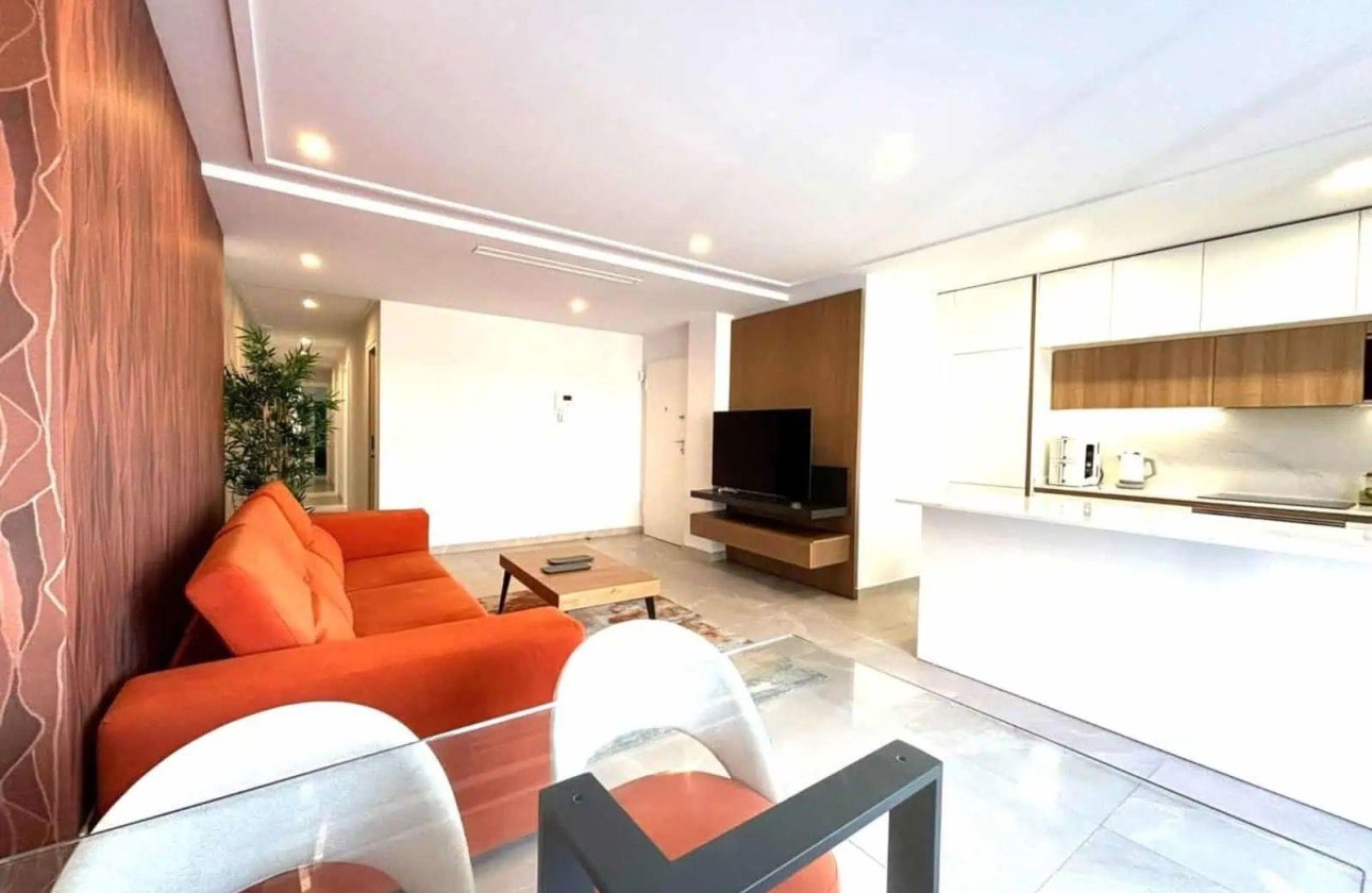 Resale - Penthouse -
Torrevieja - Las Piscinas Naturales