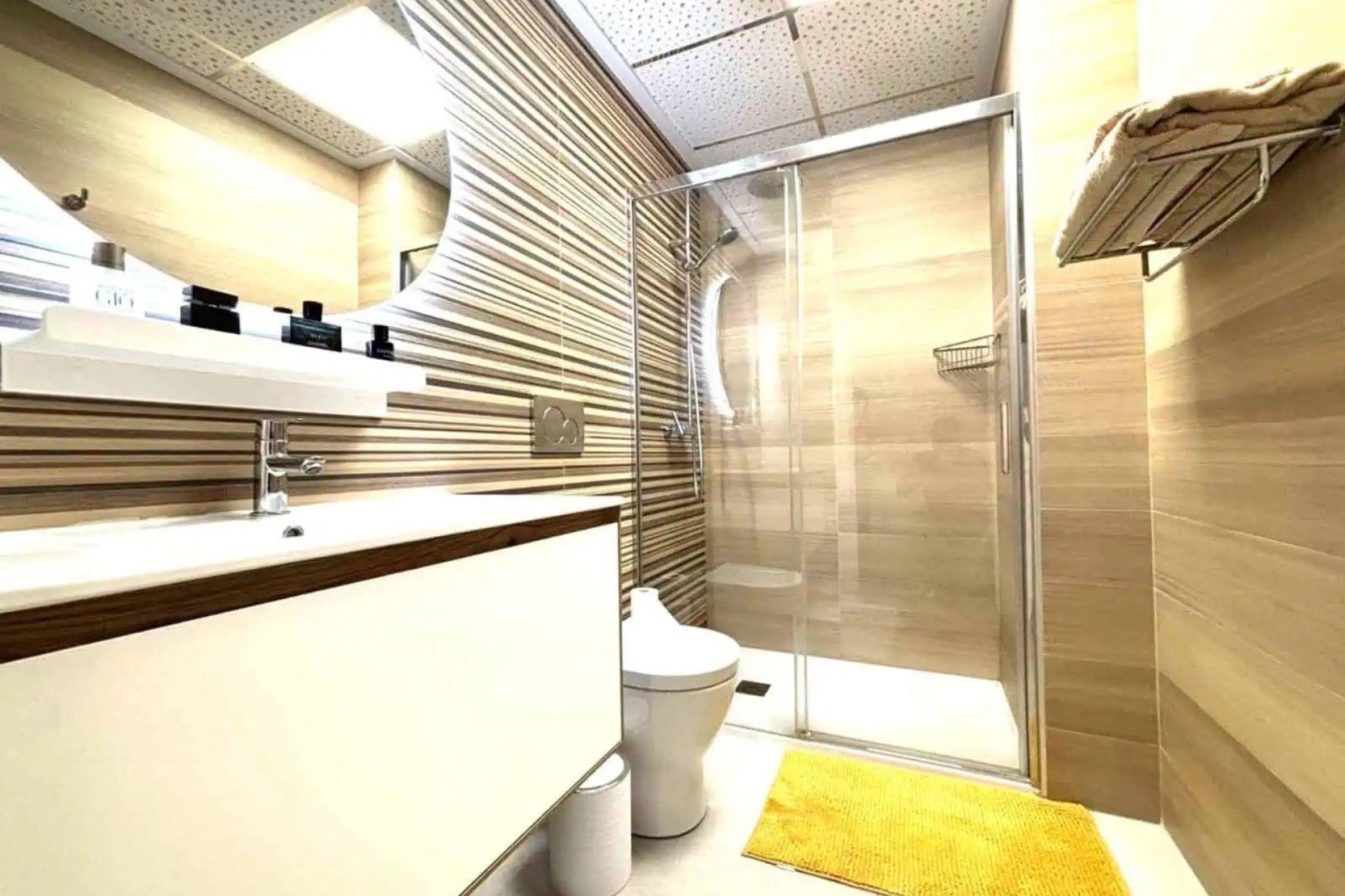 Resale - Penthouse -
Torrevieja - Las Piscinas Naturales
