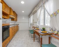 Resale - Penthouse -
Torrevieja - Paseo Maritimo