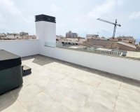 Resale - Penthouse -
Torrevieja - Paseo Maritimo