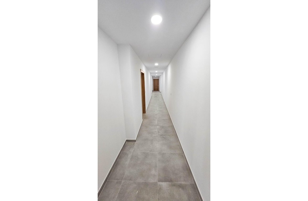 Resale - Penthouse -
Torrevieja - Paseo Maritimo