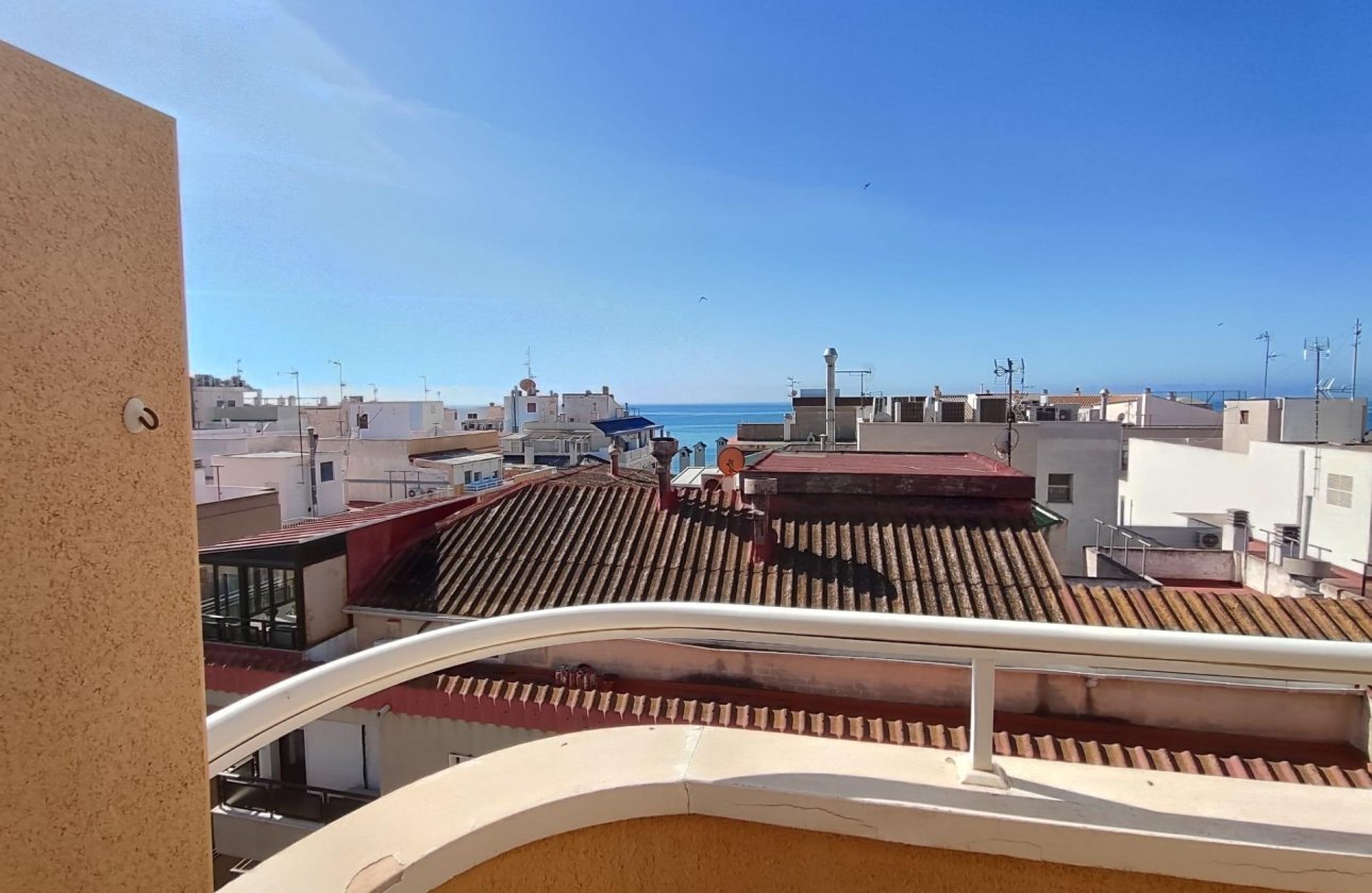 Resale - Penthouse -
Torrevieja - Paseo Maritimo