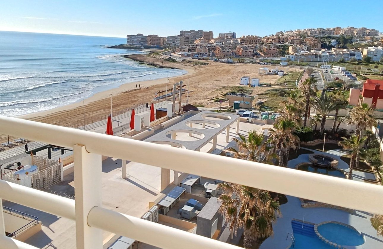 Resale - Penthouse -
Torrevieja - Playa De La Mata