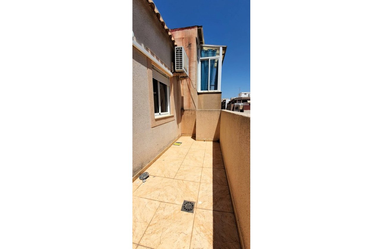 Resale - Penthouse -
Torrevieja - Playa de los Locos
