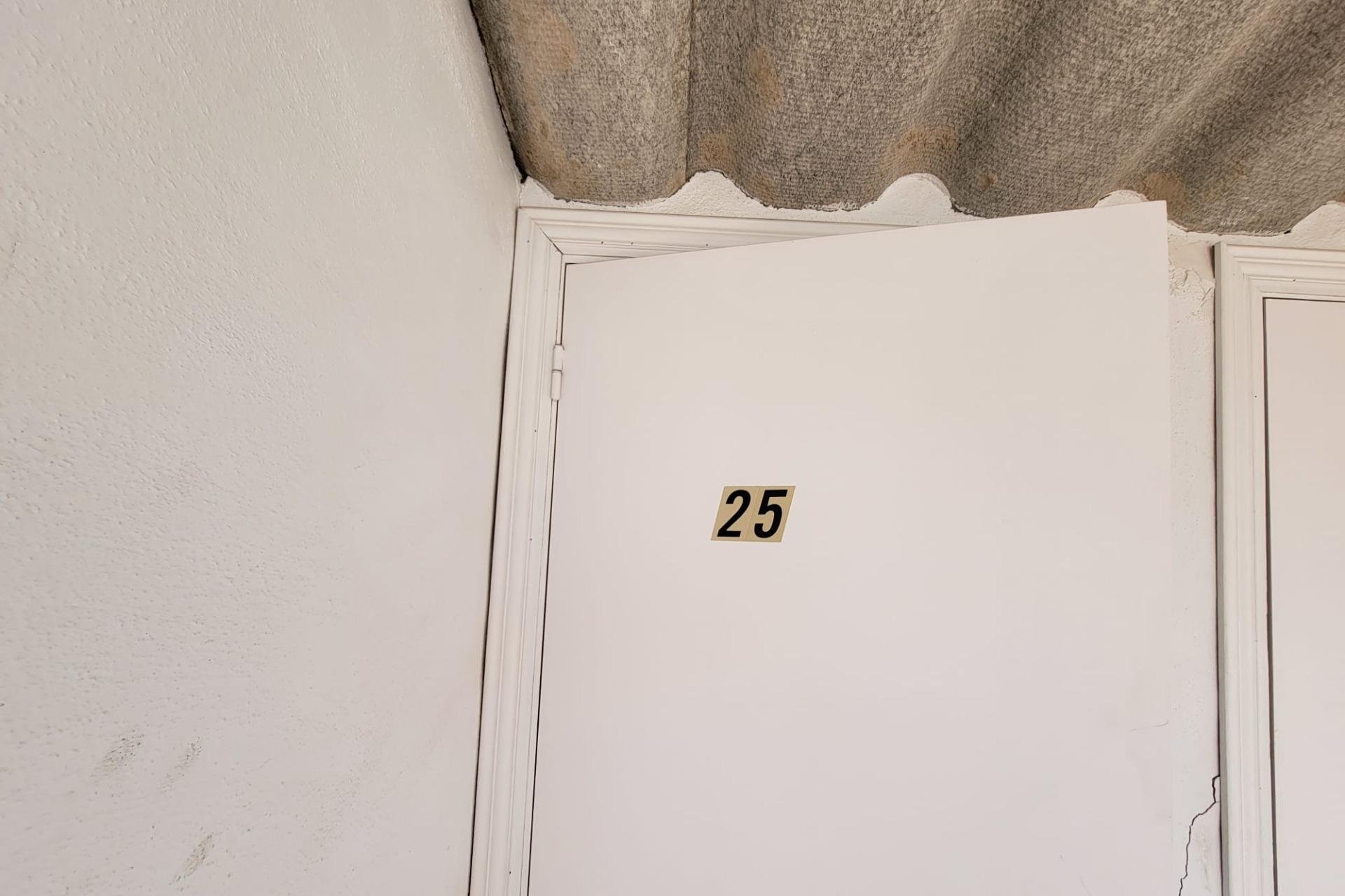 Resale - Penthouse -
Torrevieja - Playa de los Locos