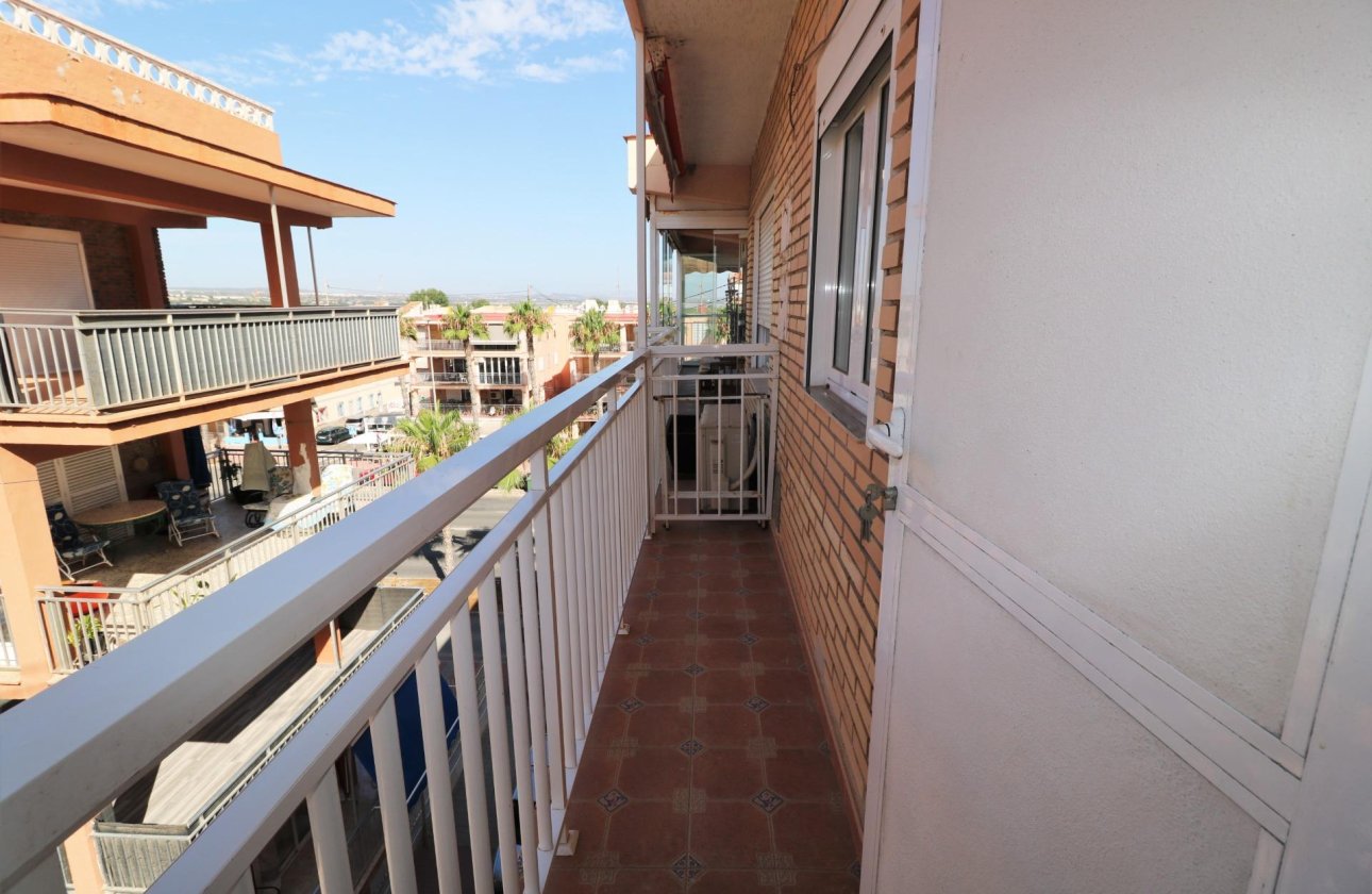 Resale - Penthouse -
Torrevieja - Playa De Los Naufragos