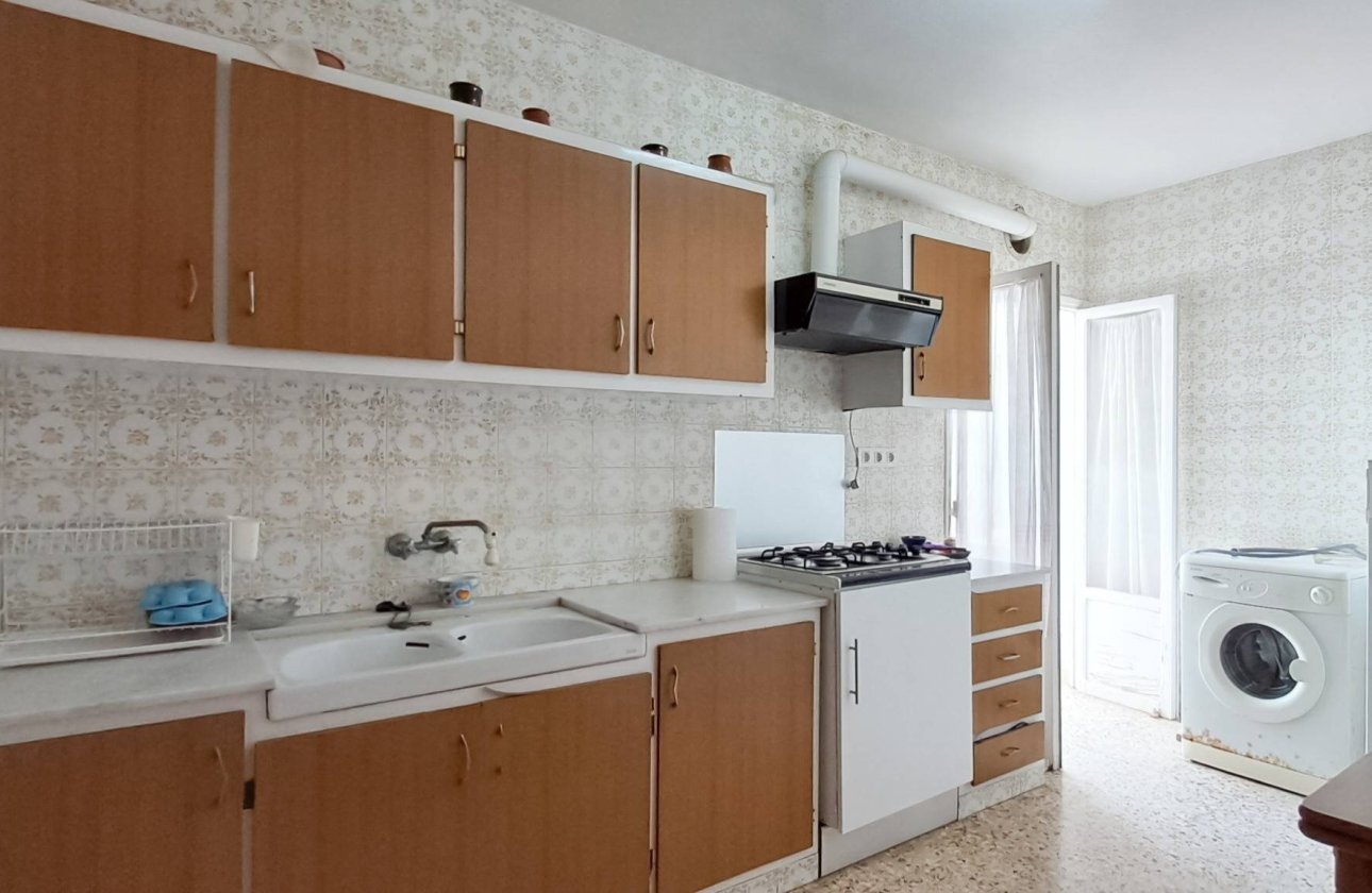 Resale - Penthouse -
Torrevieja - Playa De Los Naufragos
