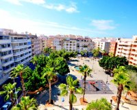 Resale - Penthouse -
Torrevieja - Playa del Cura
