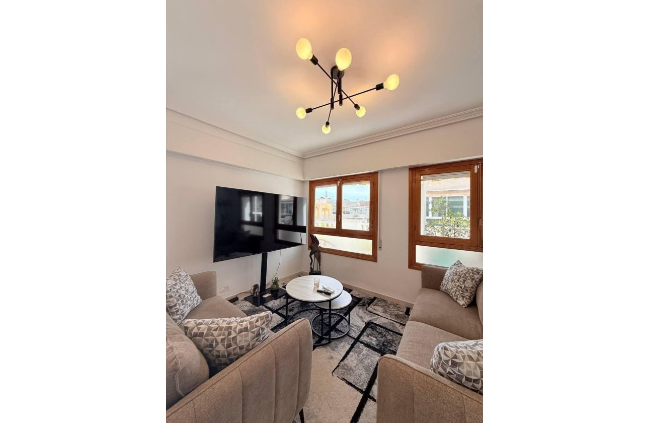 Resale - Penthouse -
Torrevieja - Playa del Cura