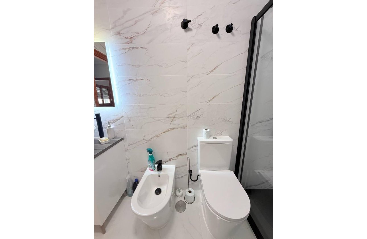 Resale - Penthouse -
Torrevieja - Playa del Cura