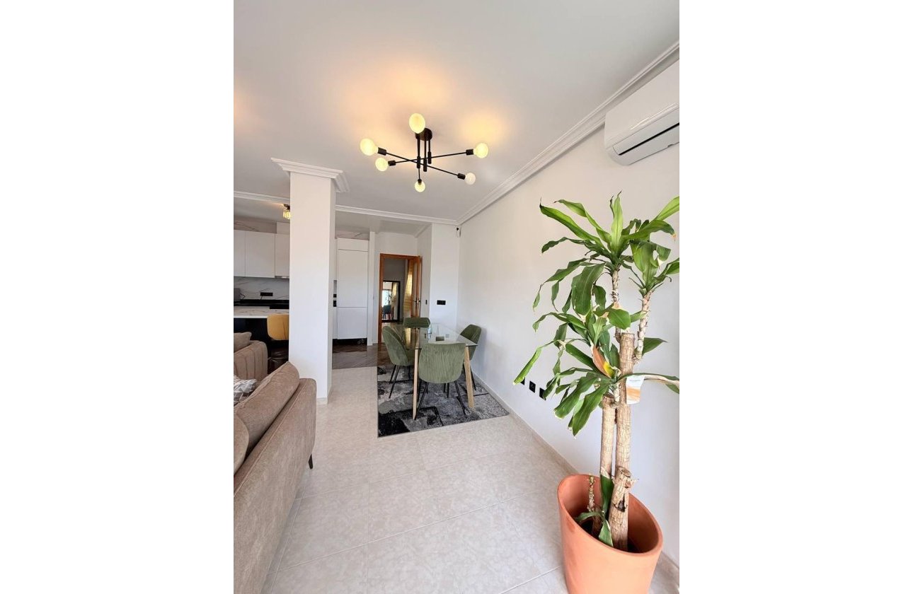 Resale - Penthouse -
Torrevieja - Playa del Cura