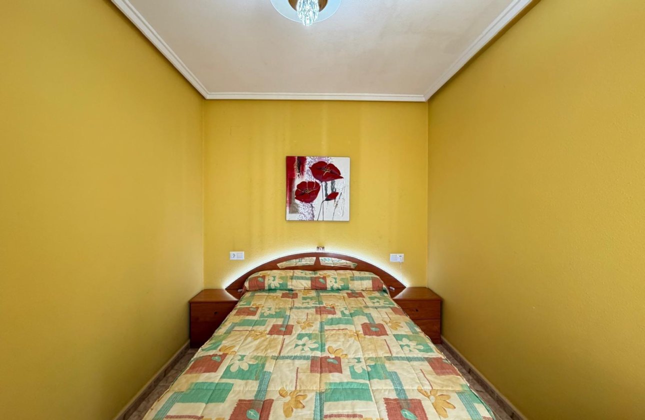 Resale - Penthouse -
Torrevieja - Playa del Cura