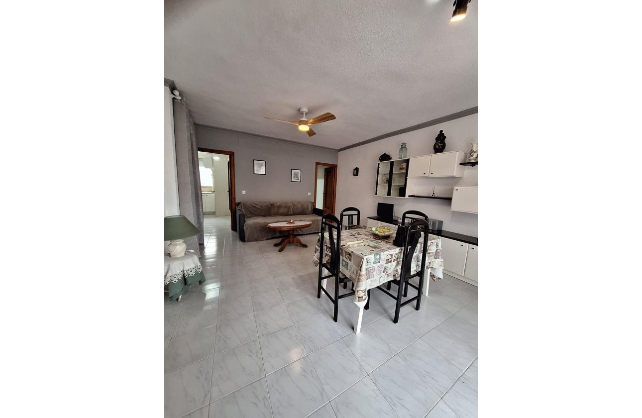 Resale - Penthouse -
Torrevieja - Playa del Cura