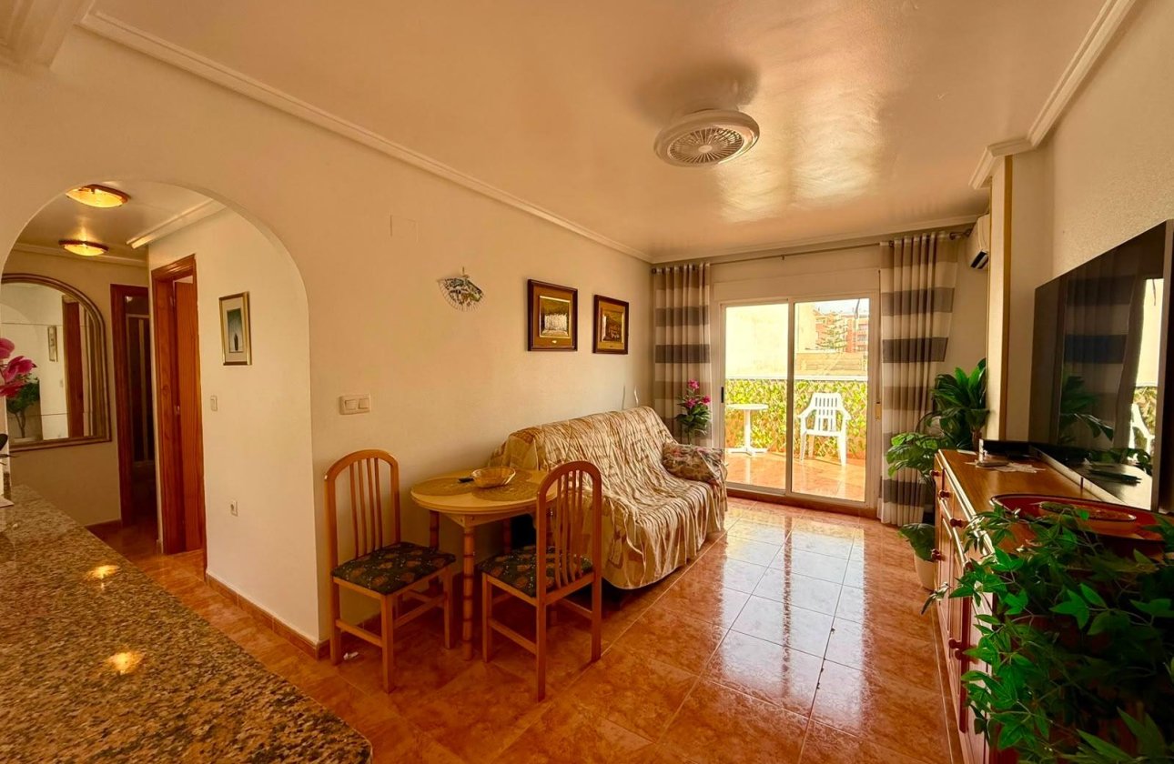 Resale - Penthouse -
Torrevieja - Playa del Cura