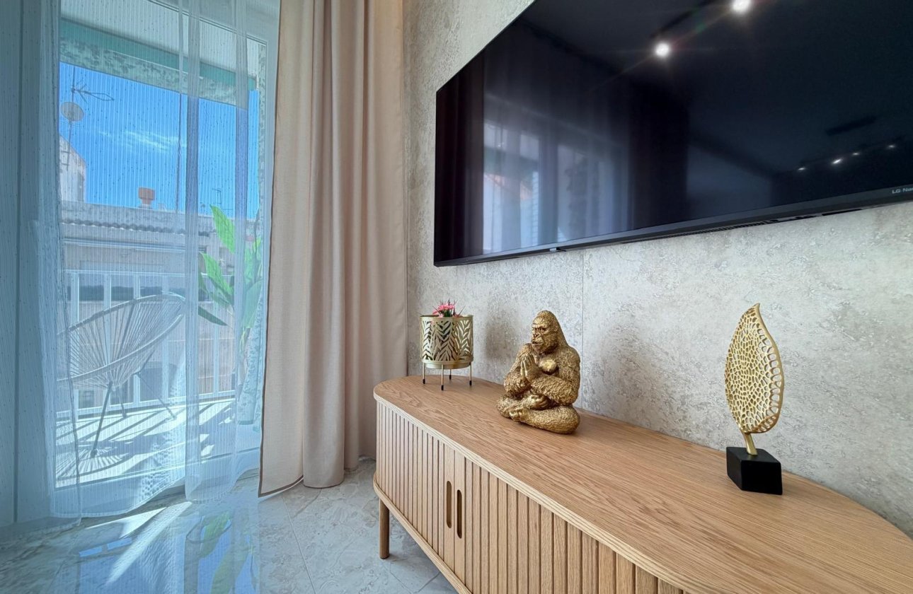 Resale - Penthouse -
Torrevieja - Playa del Cura