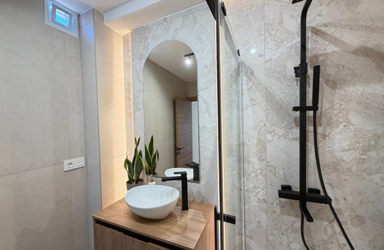 Resale - Penthouse -
Torrevieja - Playa del Cura