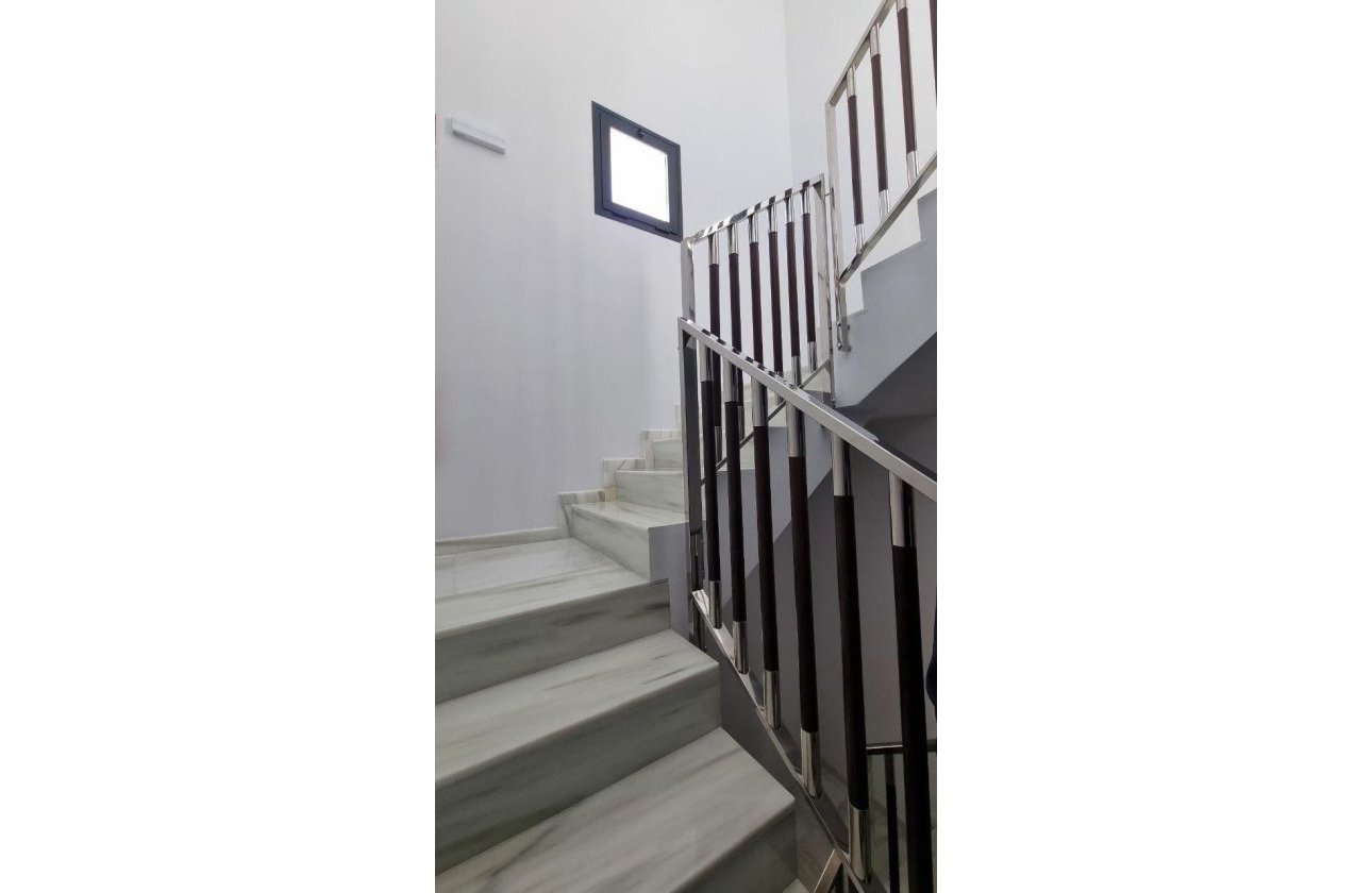 Resale - Penthouse -
Torrevieja - Playa del Cura