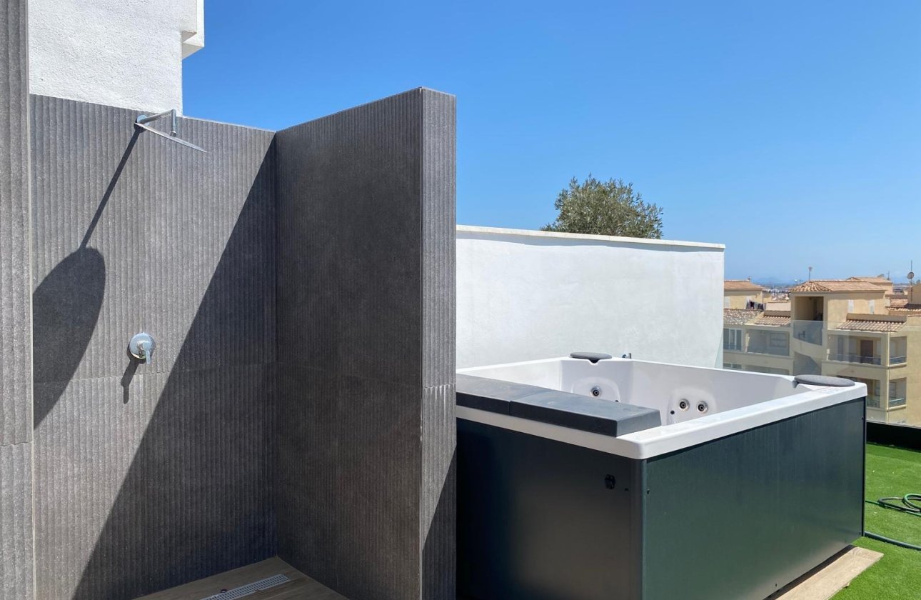 Resale - Penthouse -
Torrevieja - Punta Prima