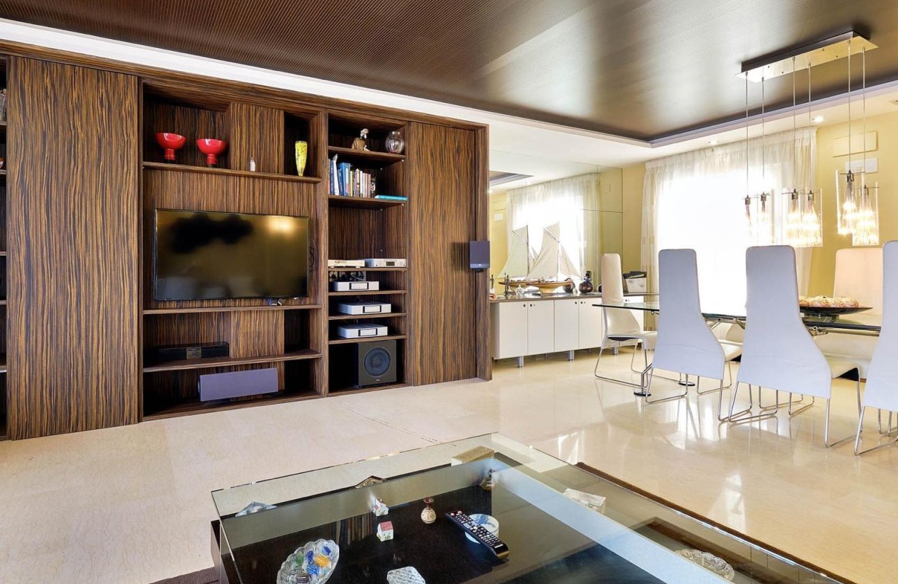 Resale - Penthouse -
Torrevieja