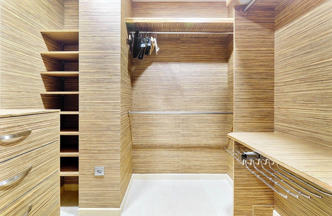 Resale - Penthouse -
Torrevieja