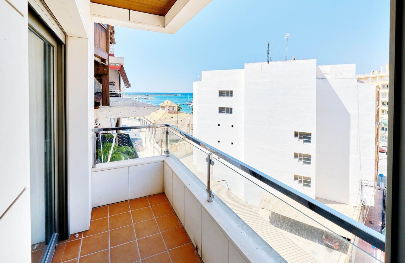 Resale - Penthouse -
Torrevieja