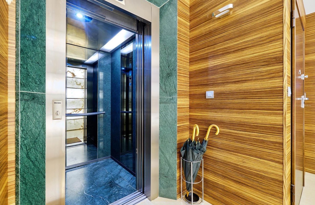 Resale - Penthouse -
Torrevieja