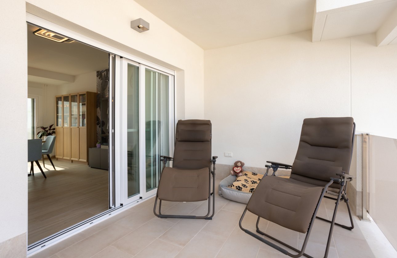 Resale - Penthouse -
Villamartin - Costa Blanca
