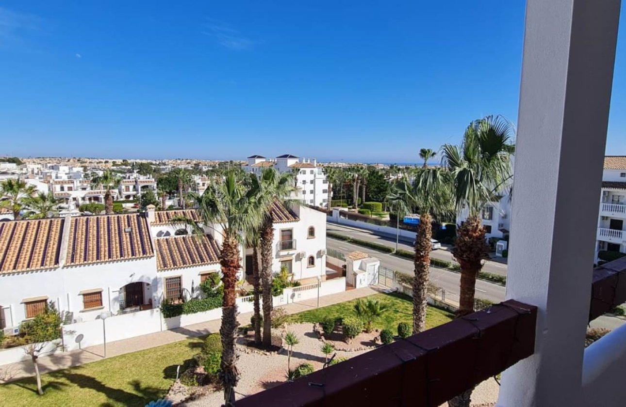 Resale - Penthouse -
Villamartin - Costa Blanca
