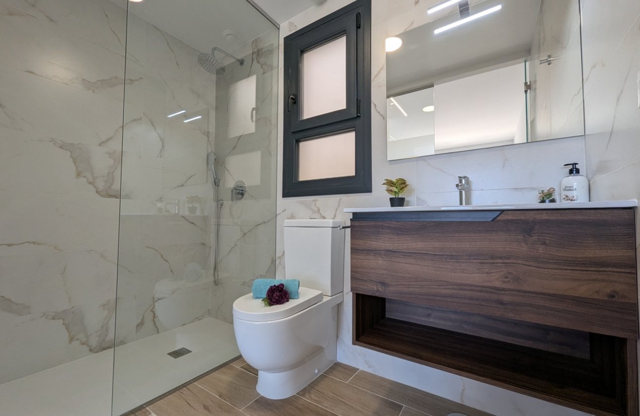 Resale - Penthouse -
Villamartin - Costa Blanca