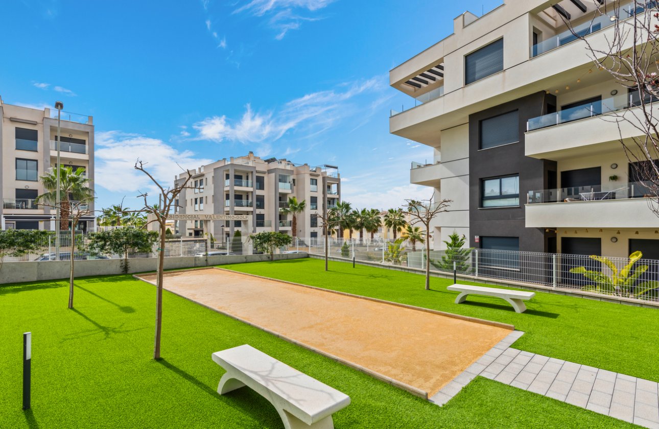 Resale - Penthouse -
Villamartin - Costa Blanca