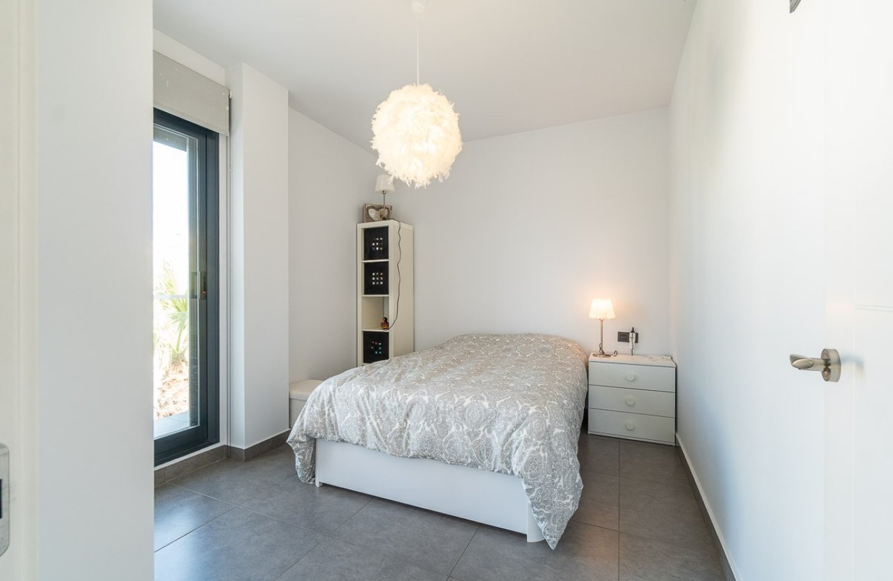 Resale - Penthouse -
Villamartin - Costa Blanca