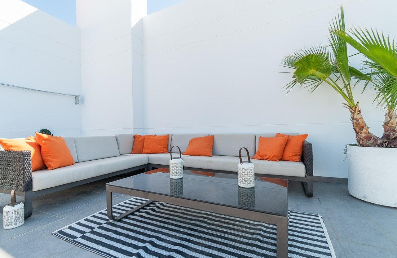 Resale - Penthouse -
Villamartin - Costa Blanca