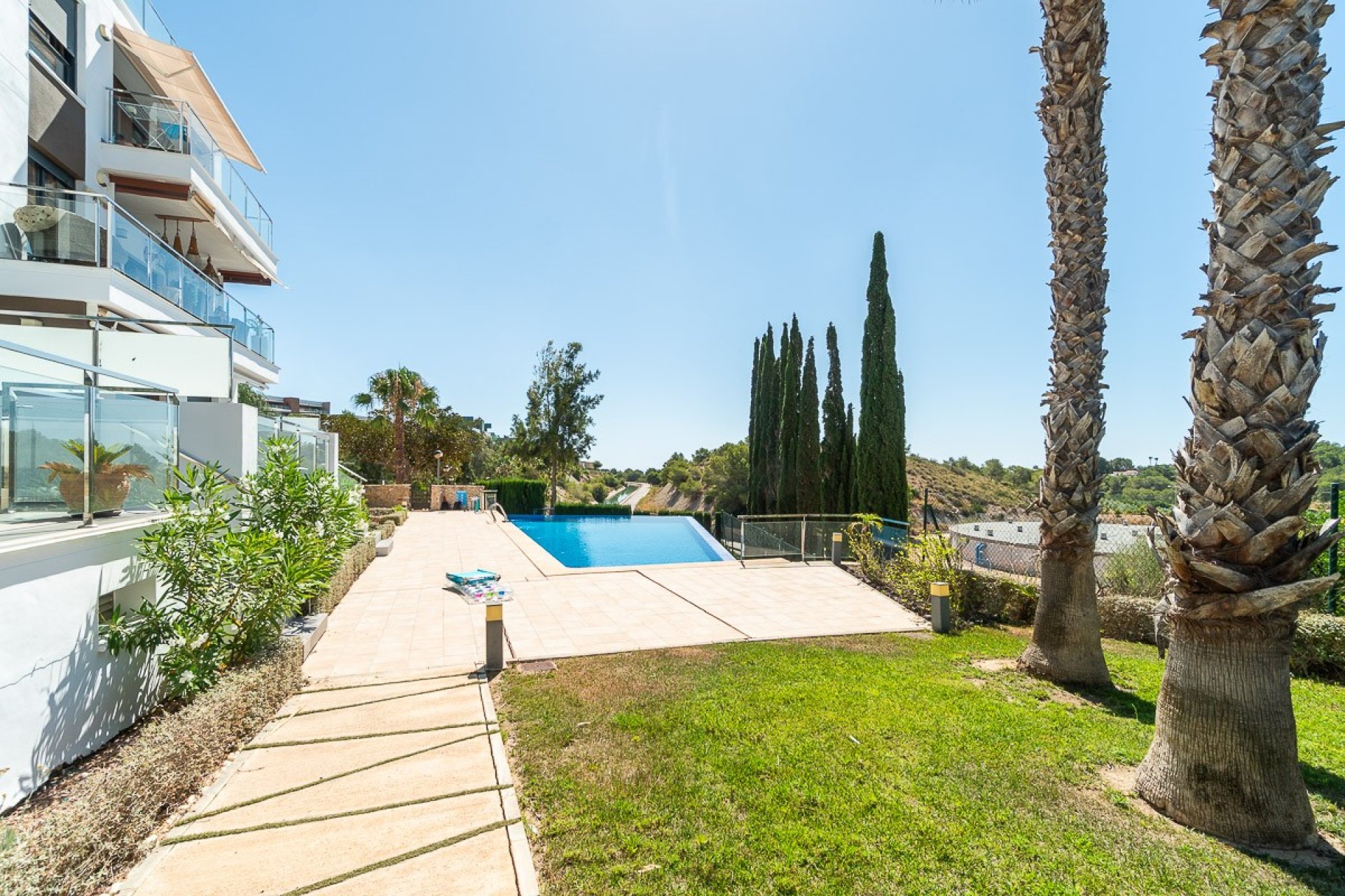 Resale - Penthouse -
Villamartin - Costa Blanca