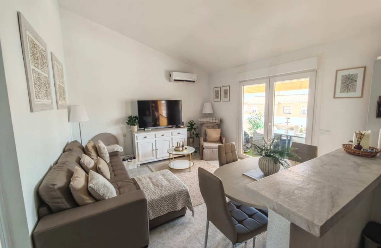 Resale - Penthouse -
Villamartin - Costa Blanca