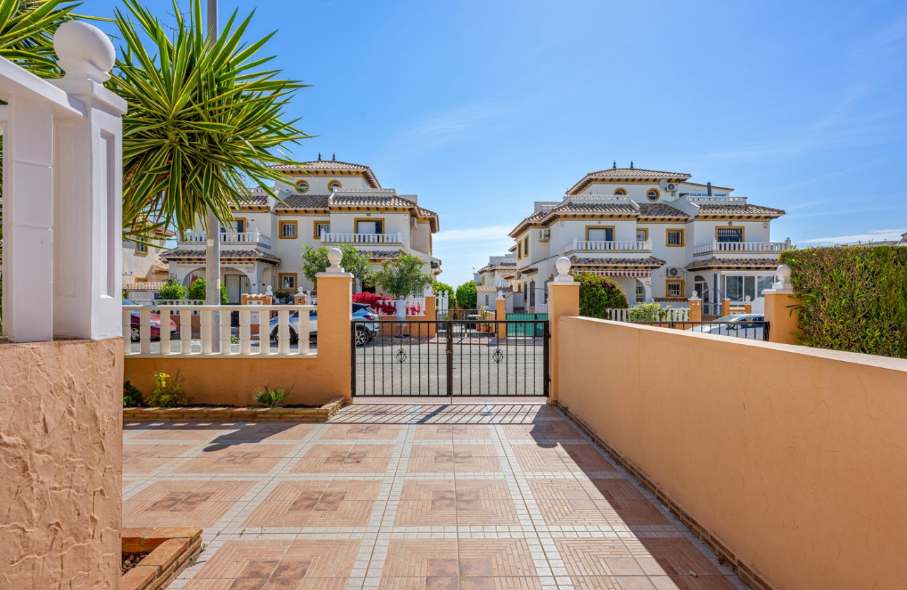 Resale - Quad House -
Cabo Roig - Costa Blanca