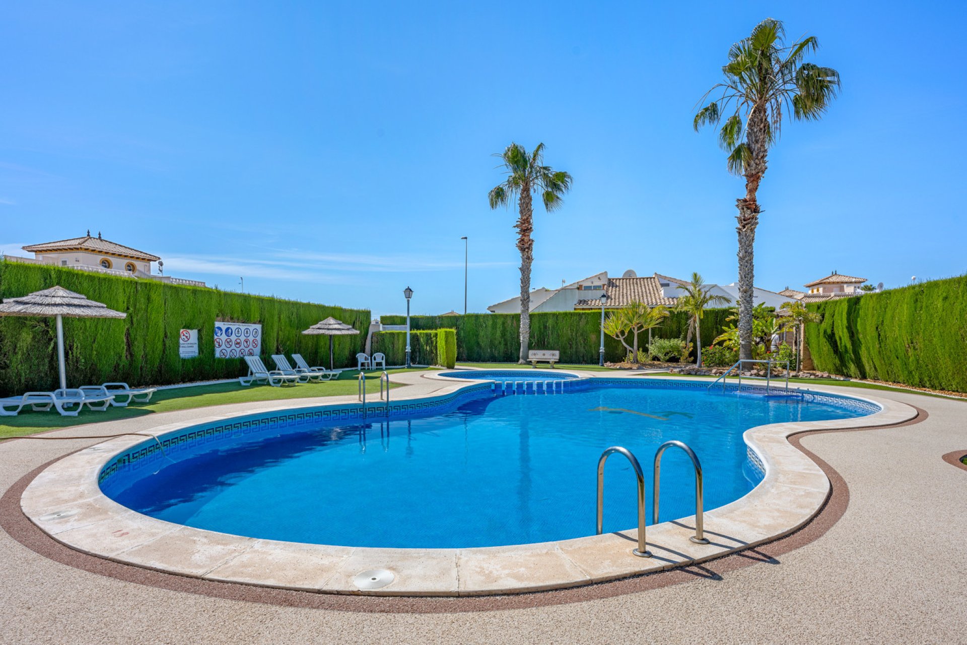 Resale - Quad House -
Cabo Roig - Costa Blanca