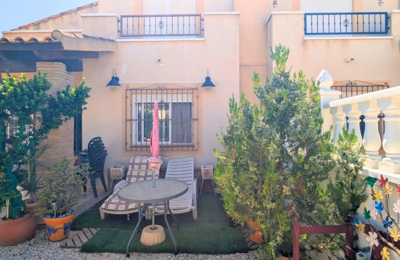 Resale - Quad House -
Lo Crispin - Inland